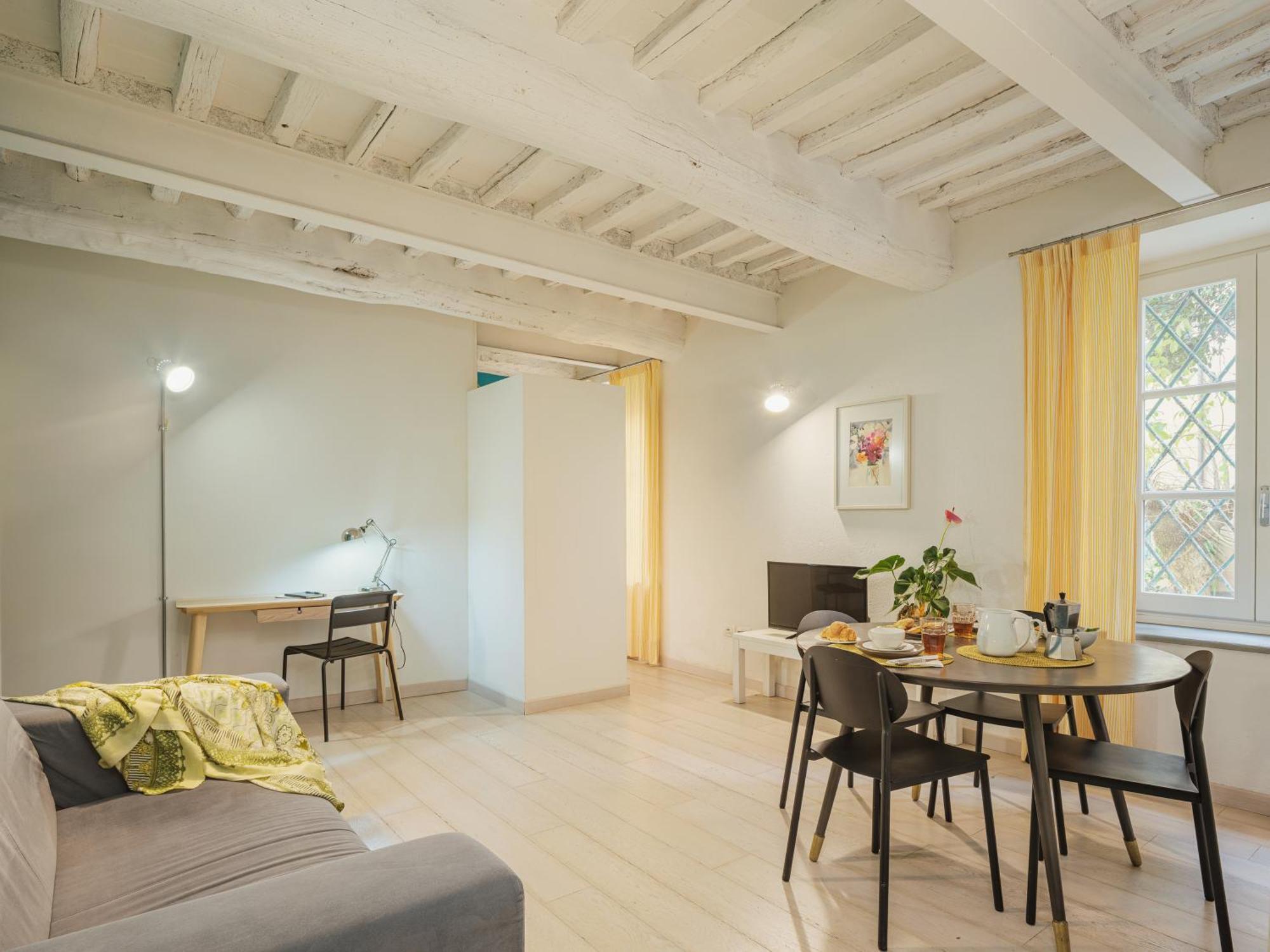 Residenza Degli Artisti Apartments لوكا المظهر الخارجي الصورة