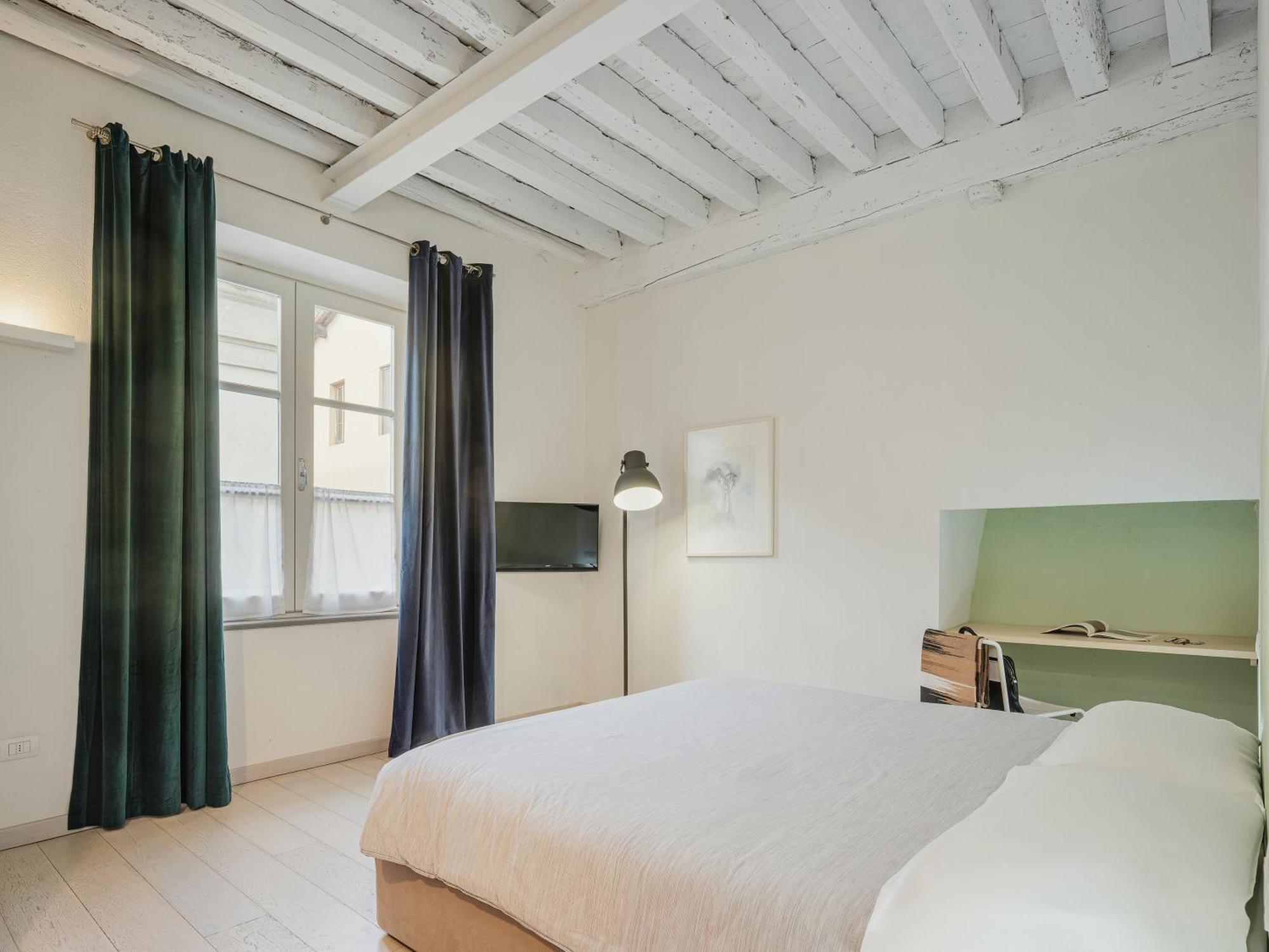Residenza Degli Artisti Apartments لوكا المظهر الخارجي الصورة