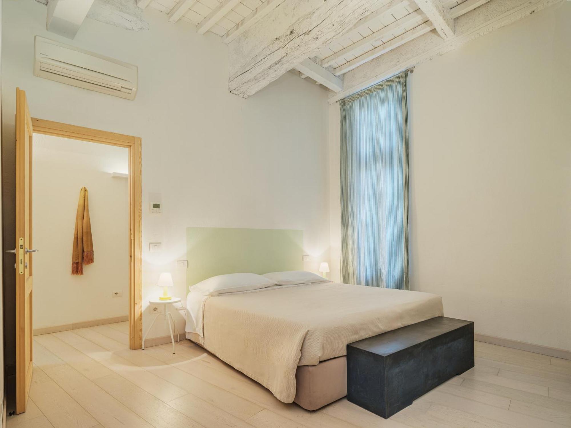 Residenza Degli Artisti Apartments لوكا المظهر الخارجي الصورة
